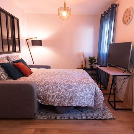 Le Cocon-T2-40M2-Centre Ville 10Min Disney Bussy-Saint-Georges Bagian luar foto